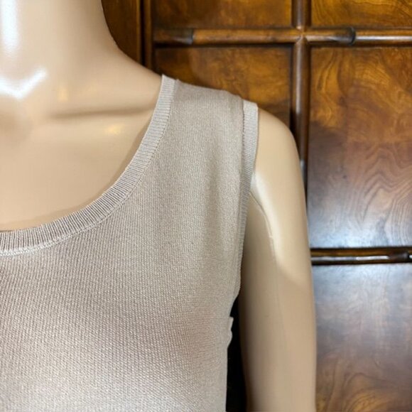 Marla Wynne Taupe Scoop Neck Side Slits Ribbed Side Slit Sweater Tank - Picture 9 of 16